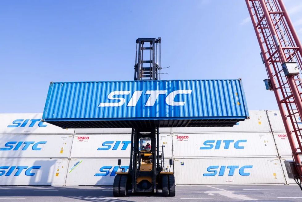 助力国际航运中心建设 上海港外高桥空箱调运中心启用对国内贸易的影响